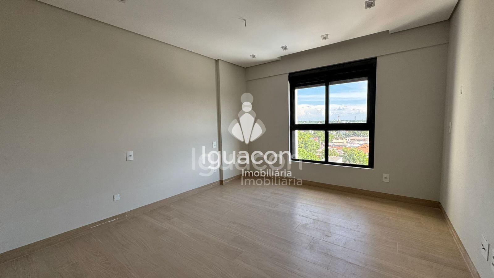 Apartamento 1 dormitórios em Maracanã, Foz do Iguaçu, foto 2