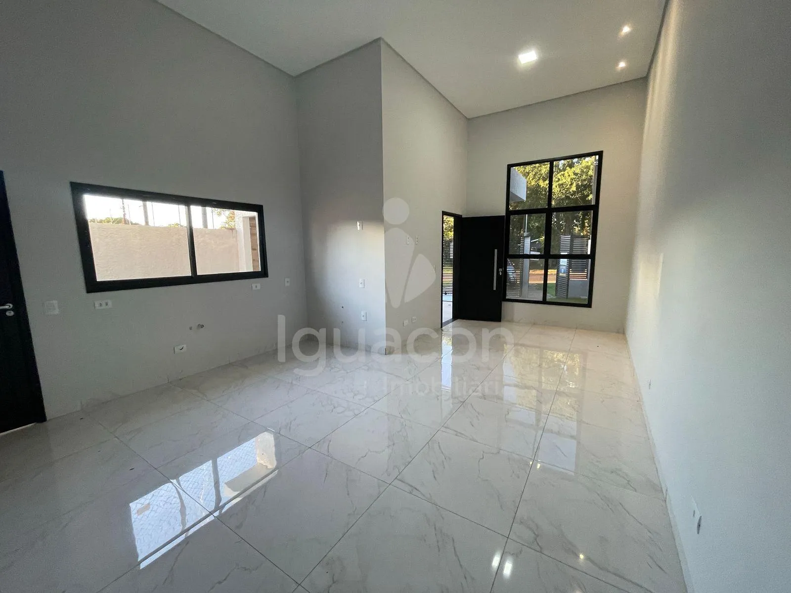 Casa 2 dormitórios em Parque Presidente, Foz do Iguacu, foto 2