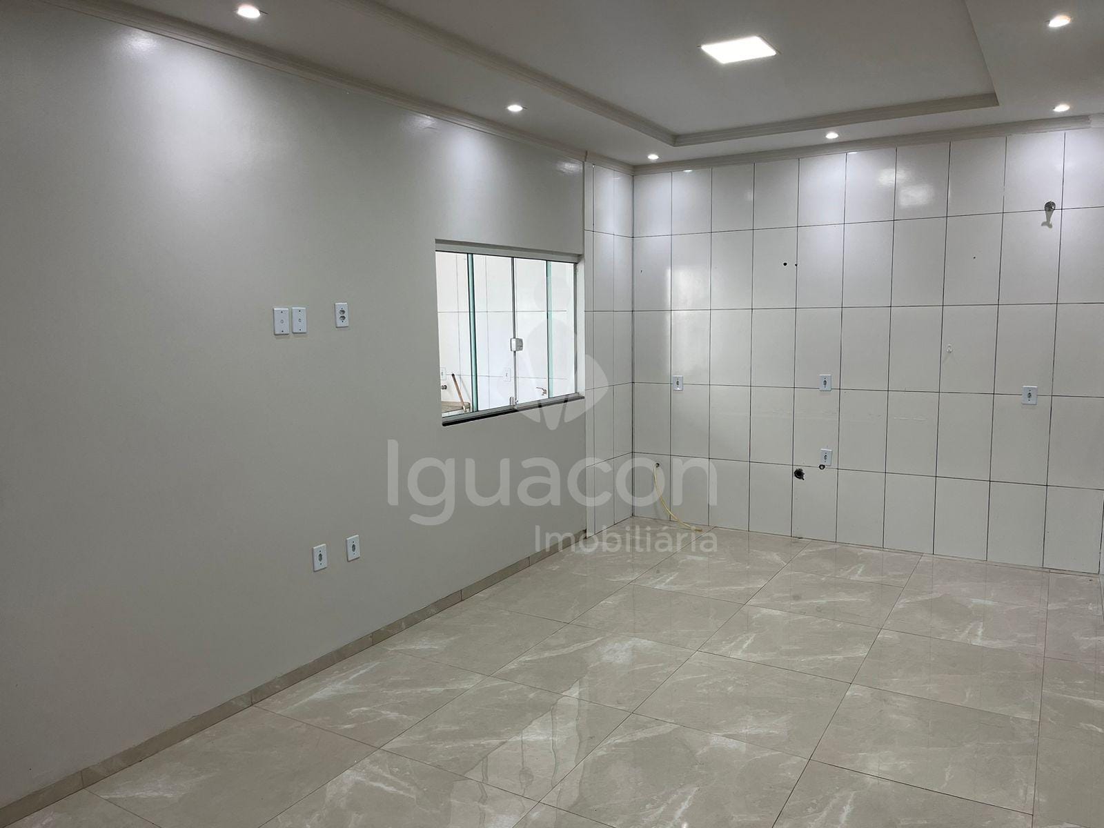 Casa com 03 Dormitórios sendo 01 Suite e Churrasqueira no Jardim Ipê 3 — foto 2