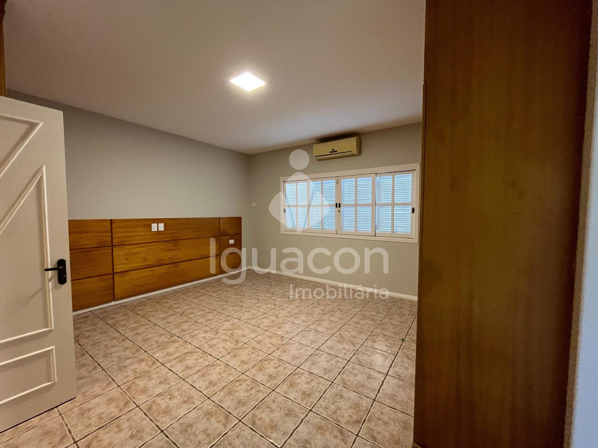 Casa Alto Padrão com 04 Suítes sendo 01 Suíte Master no Condomínio Chácara Natureza — foto 35