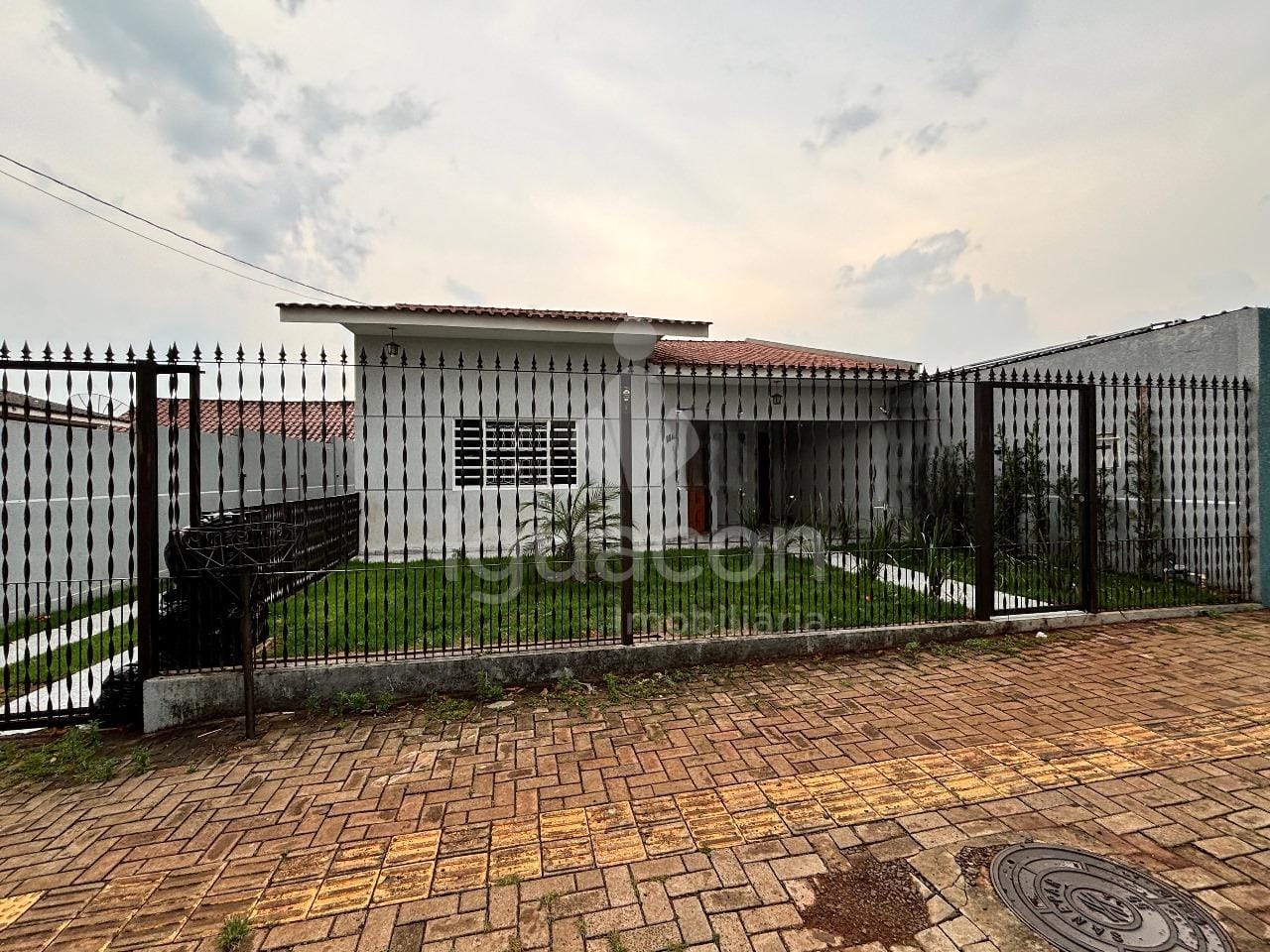 Casa com 03 Dormitórios sendo 01 Suite com Churrasqueira no Três Lagoas — foto 2