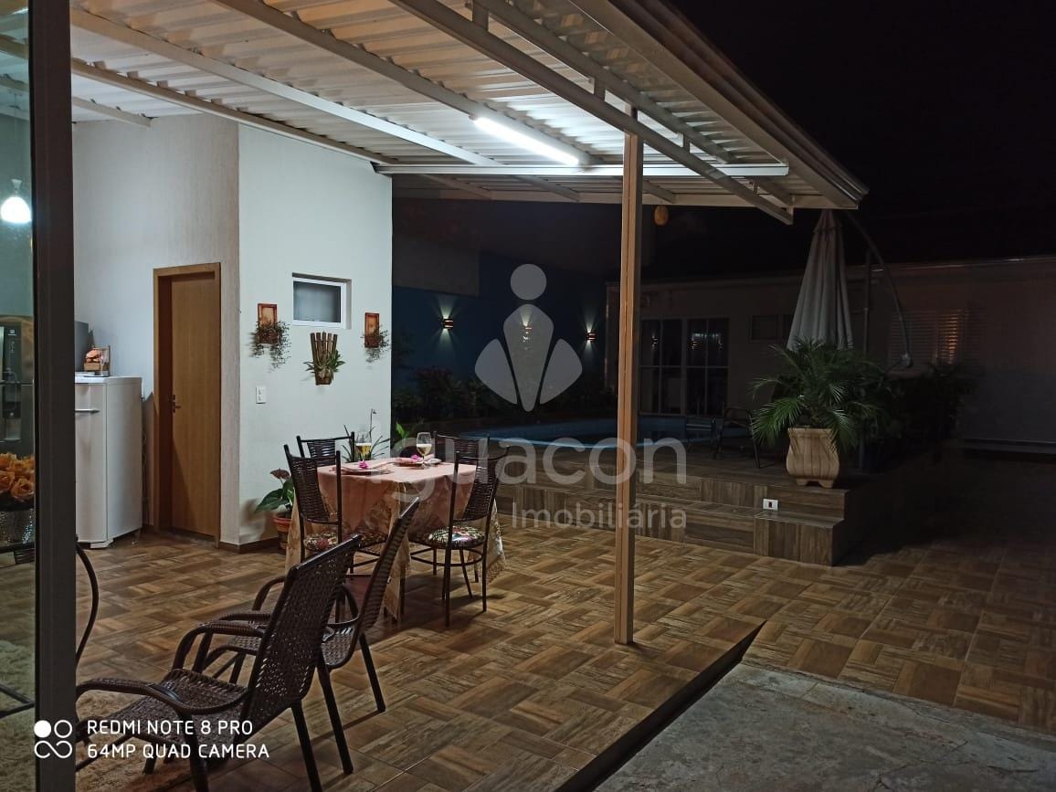 Casa Mobiliada Mista com 03 Dormitórios sendo 01Suite e Piscina na Vila A — foto 20