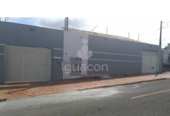 Casa com 02 Dormitórios sendo 01 Suíte e 04 Quitinetes no Jardim Petrópolis — foto 2