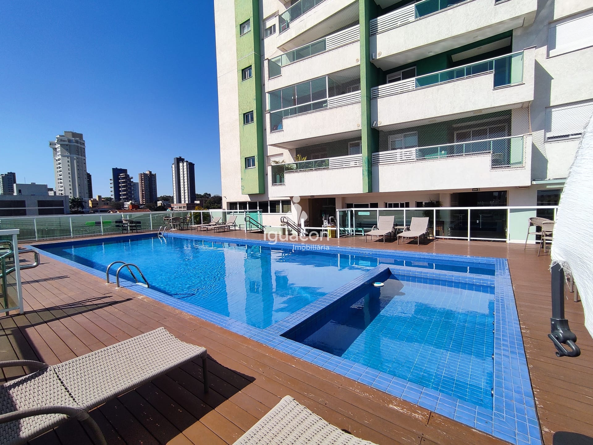 Apartamento 2 dormitórios em Centro, Foz do Iguaçu, foto 1