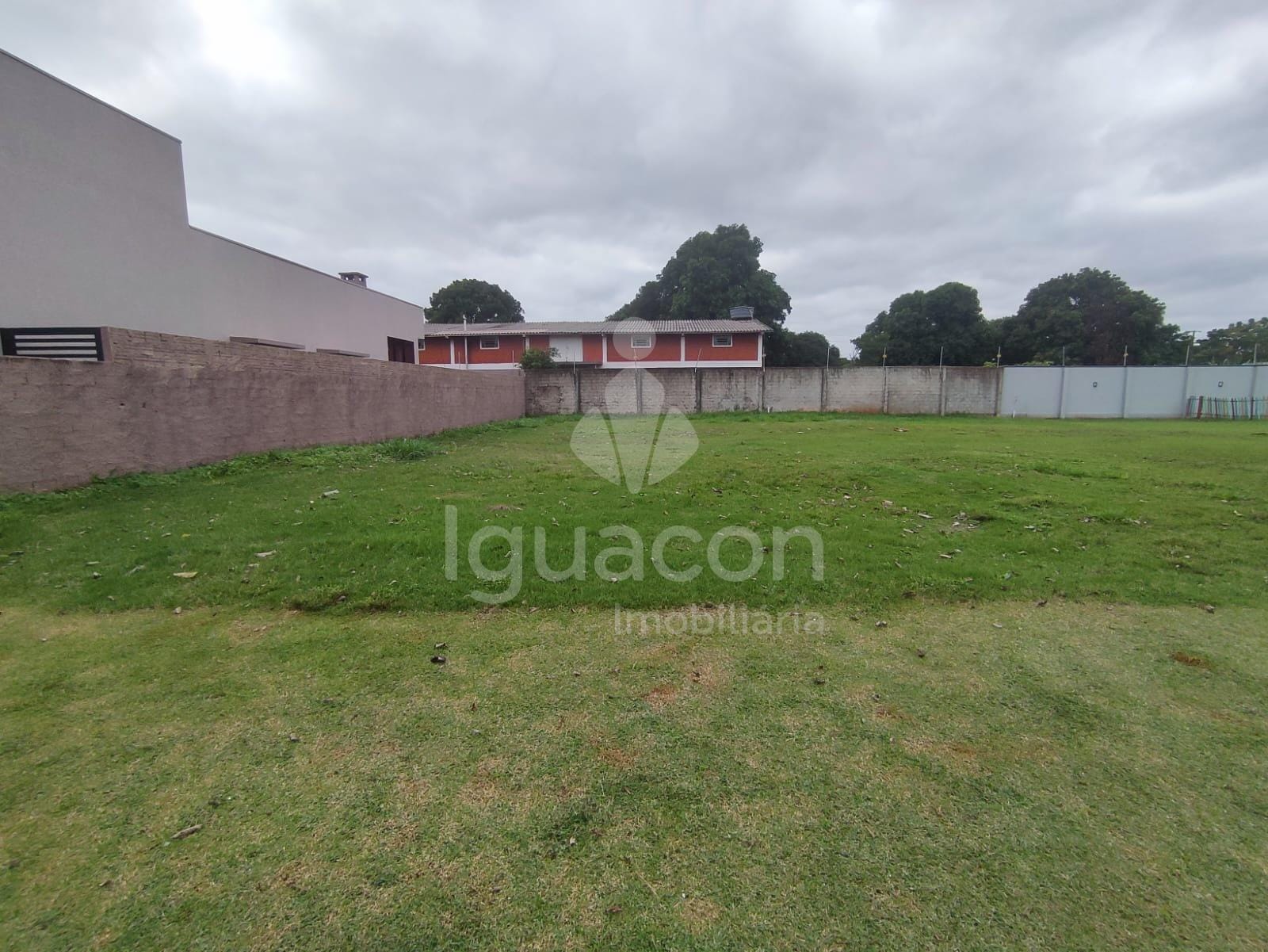 Terrenos à partir de 300m² no Condomínio Residencial Araras no Jardim Florença — foto 2