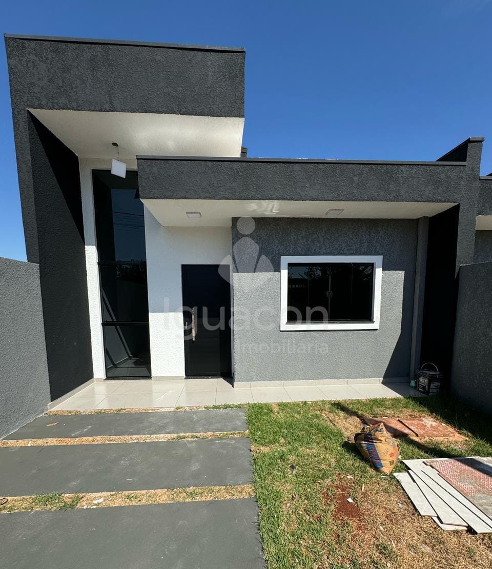 Casa com 02 Dormitórios sendo 01 Suite no Jardim Cataratas — foto 1