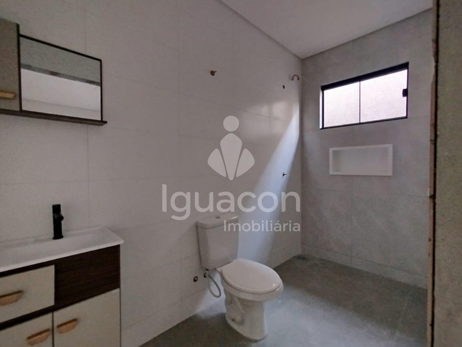 Casa com 02 Dormitorios sendo 01 Suite no Jardim Buenos Aires em Foz do Iguaçu. — foto 19