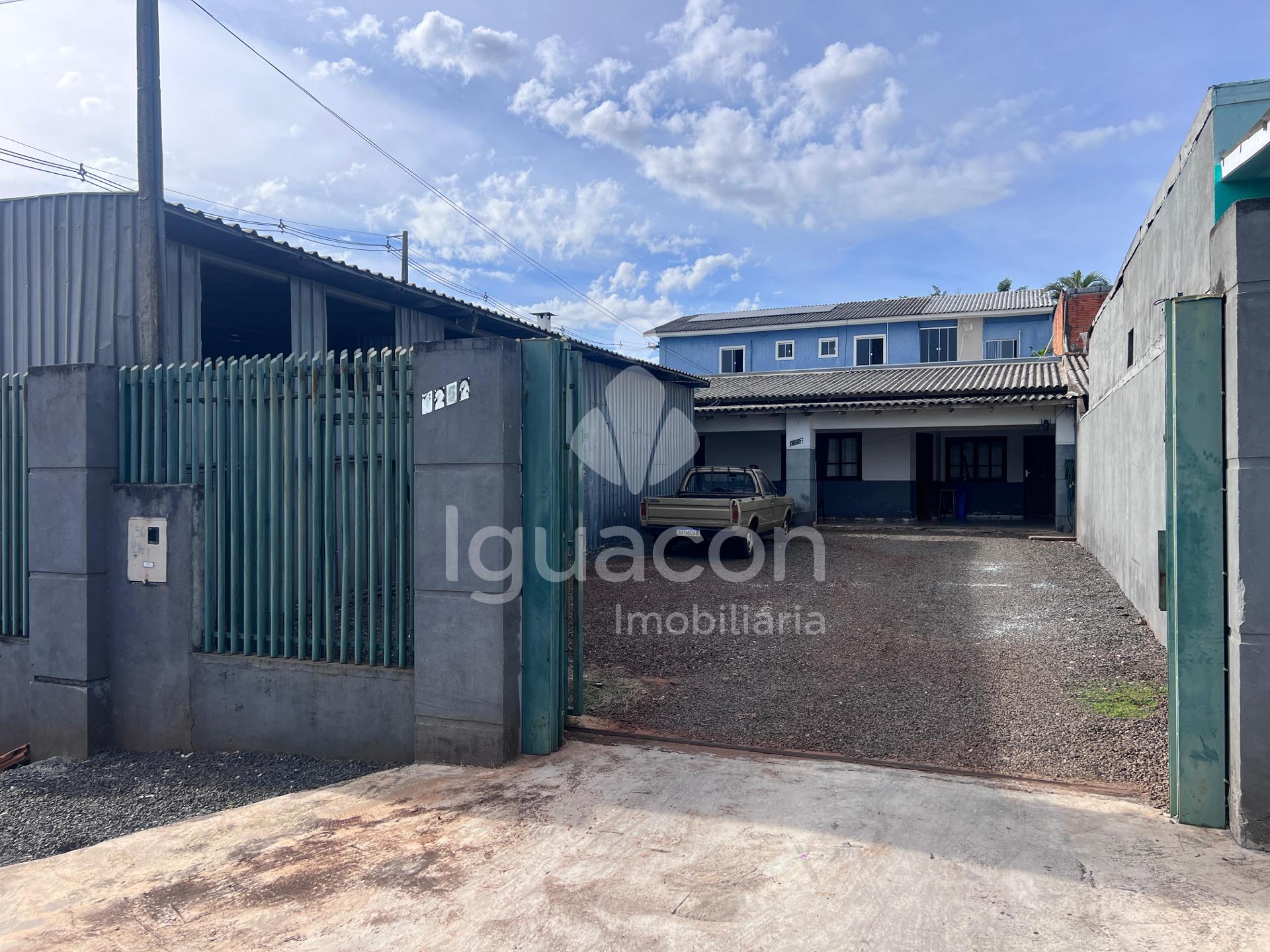 Casa com 01 Dormitório e 02 Vaga de Garagem no Jardim Itália — Jardim Itália · Foz do Iguacu