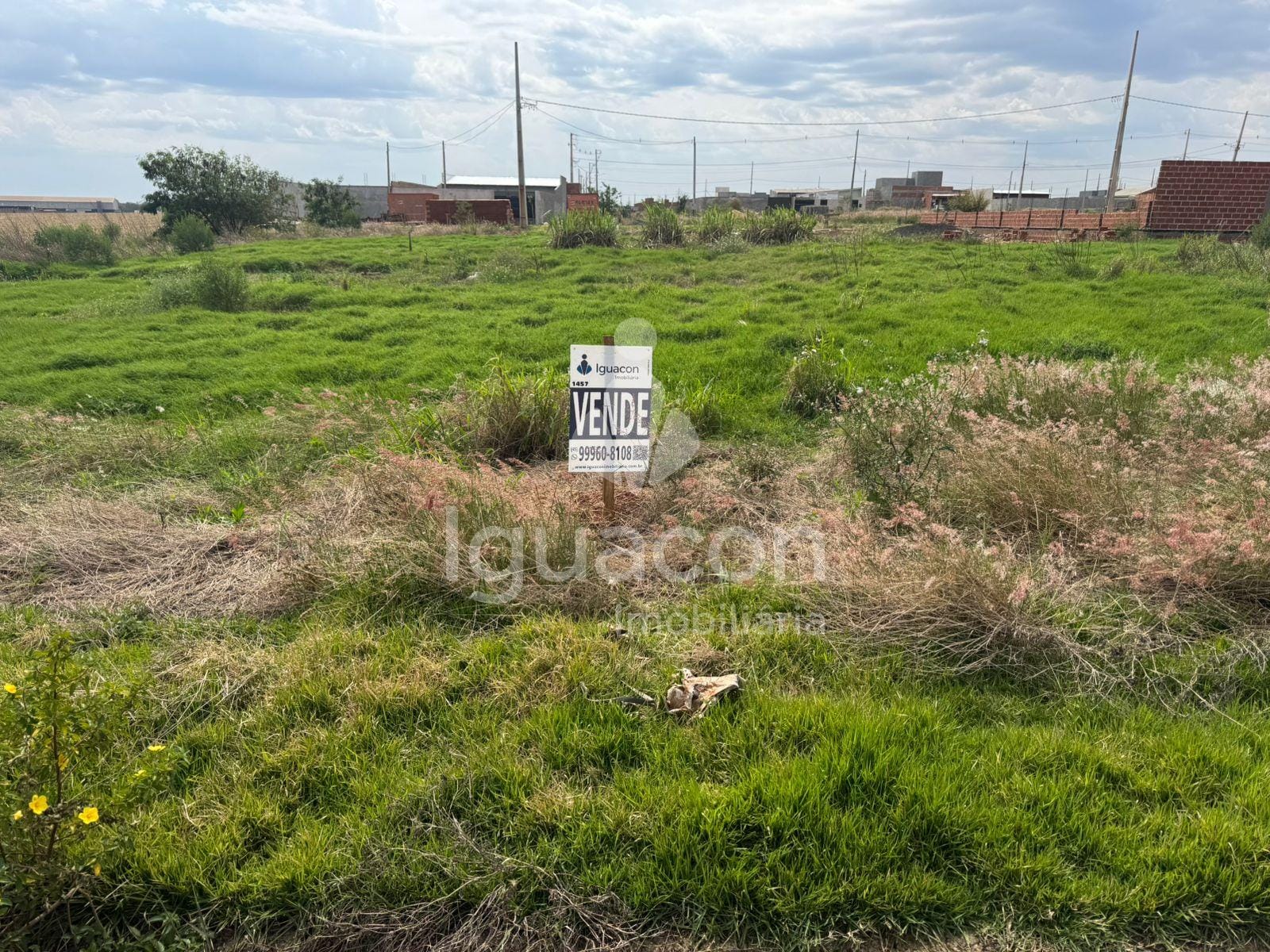 Terreno com 258,26m² no Loteamento Vila Madalena Próximo do Bairro Três Lagoas — foto 1
