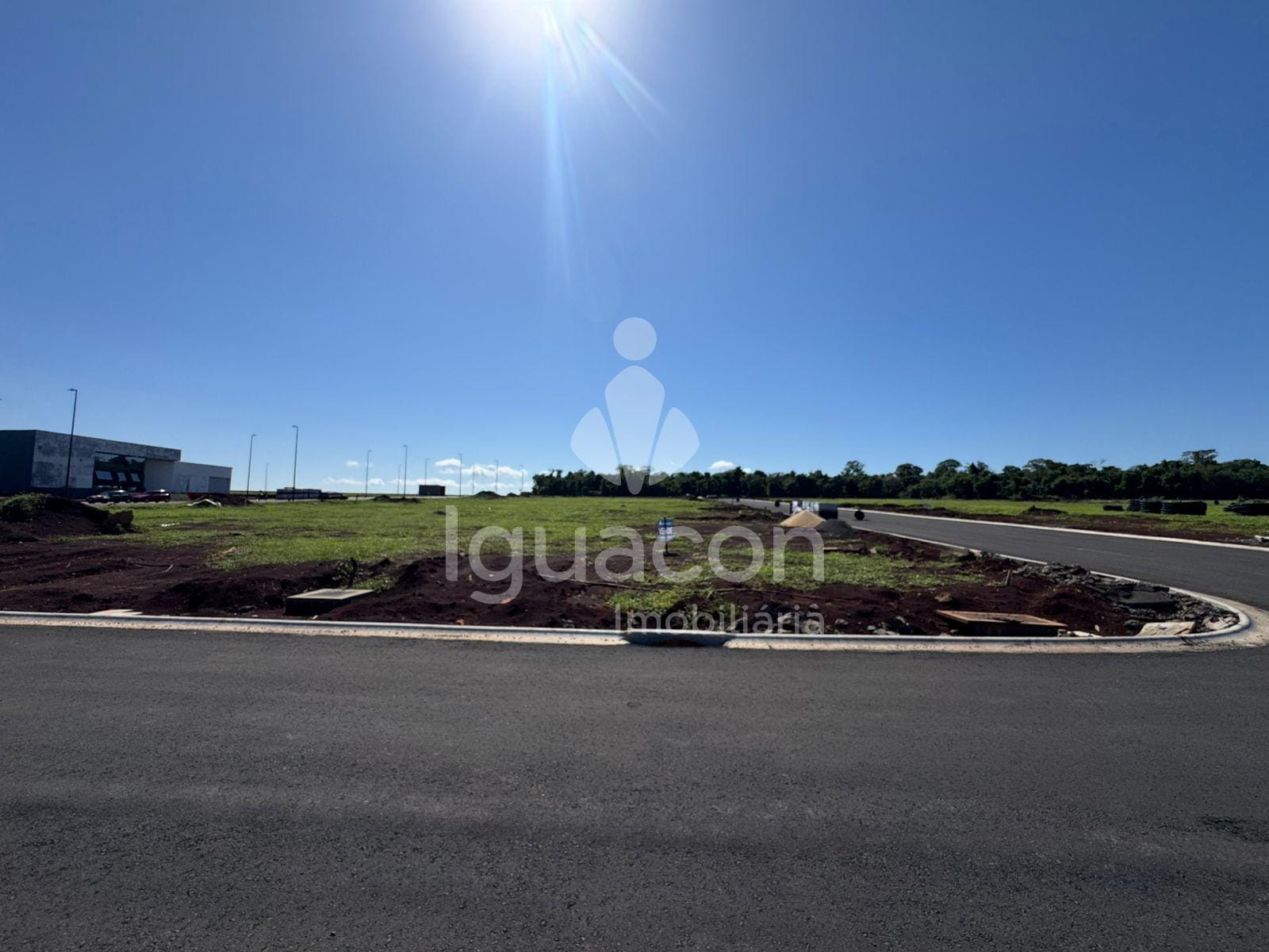 Terreno de 335m² no Loteamento Vita Village em frente ao Hospital Unimed — foto 1
