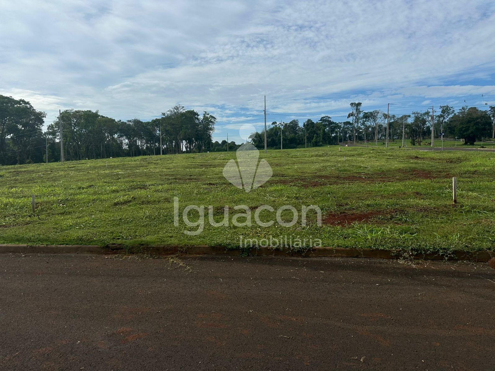 Terreno de 200m² á venda no Loteamento The Falls em Foz do Iguaçu - PR — foto 1